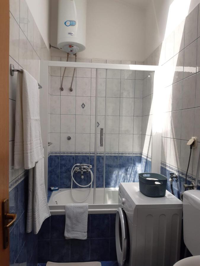 Apartments Nera Тисно Екстер'єр фото